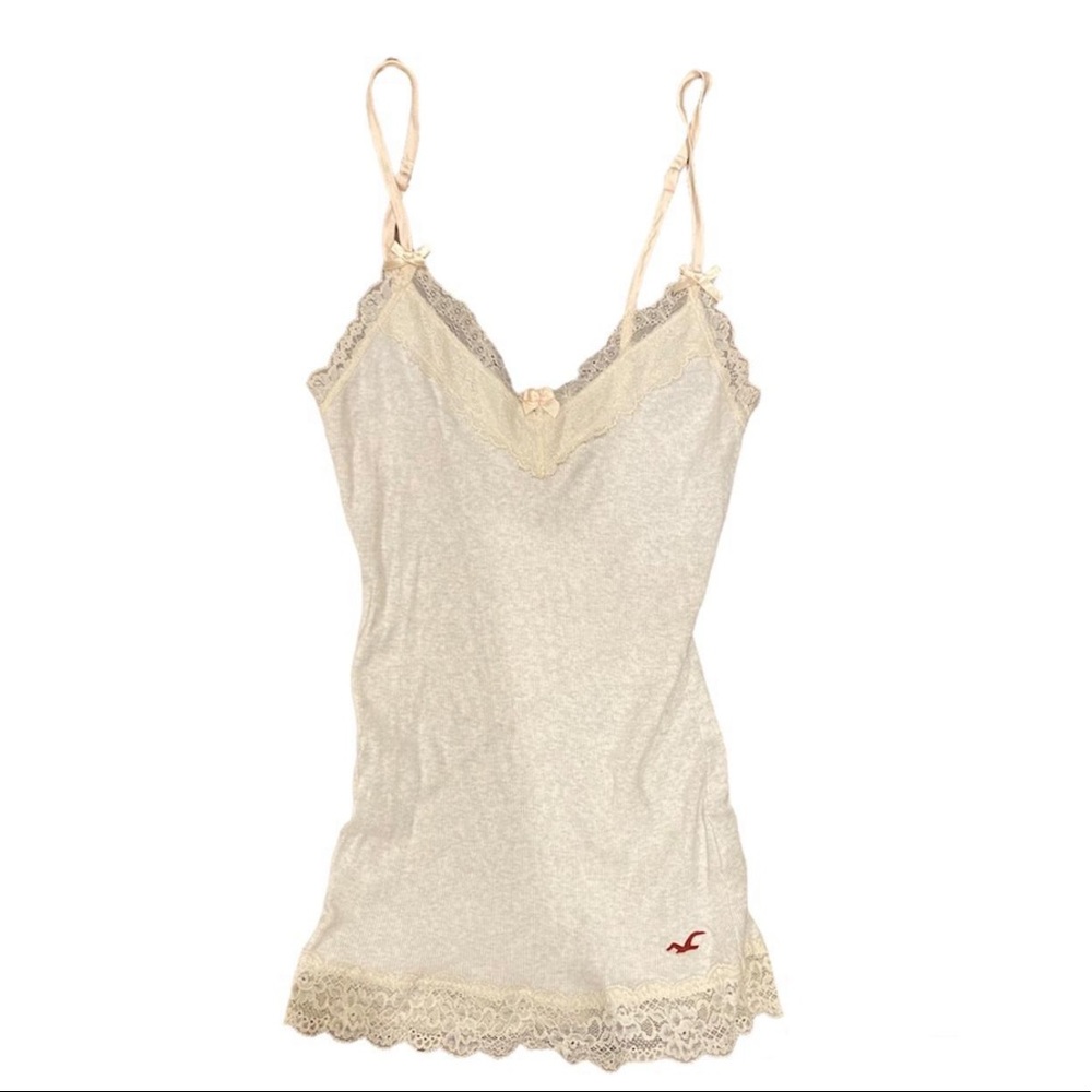 ISO hollister lace tank with bows~!